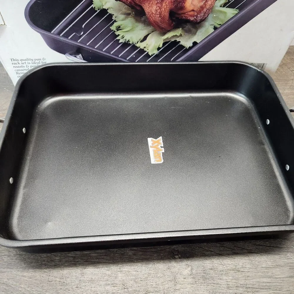 Vintage Nevco Roasting Pan Set With Rack